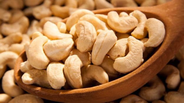 Cashews nuts photo 2